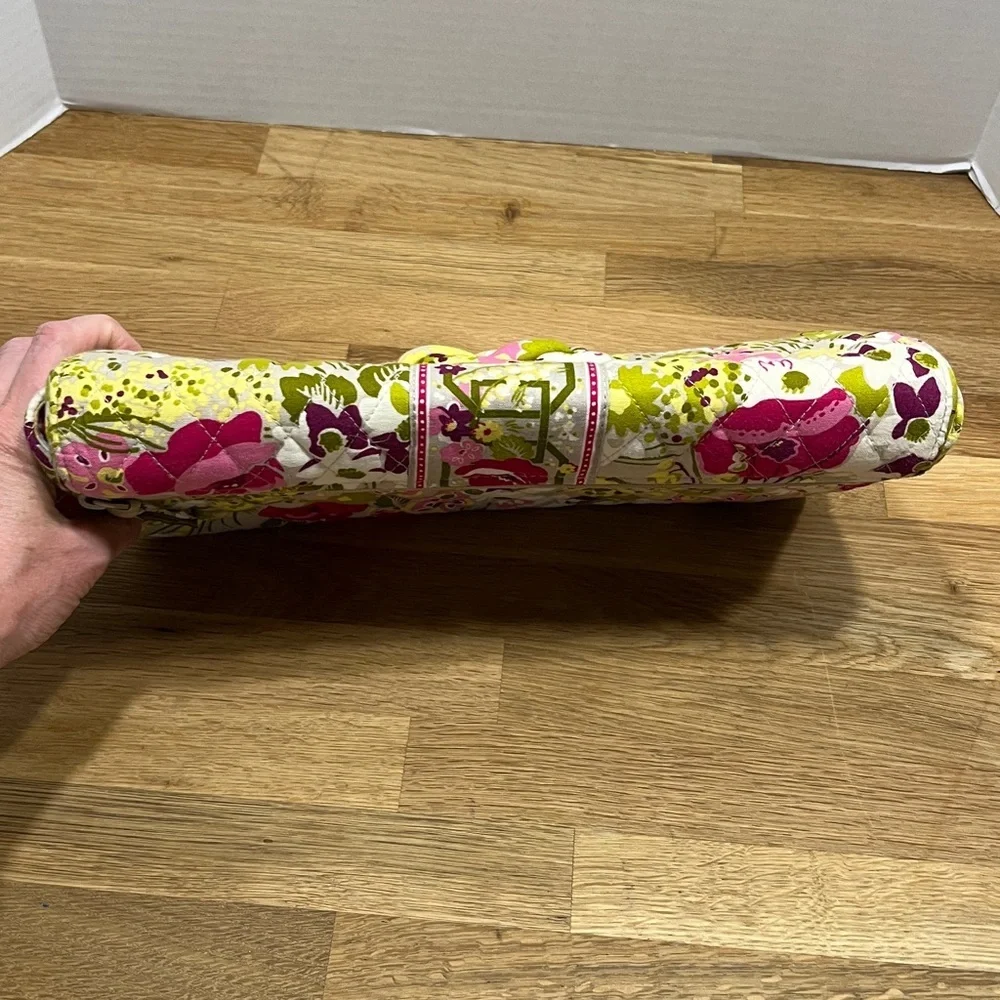 Vera Bradley gently used